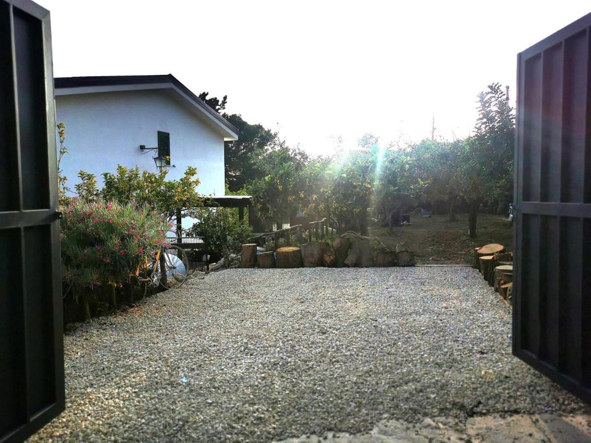 ליקאטה Villa Emily מראה חיצוני תמונה